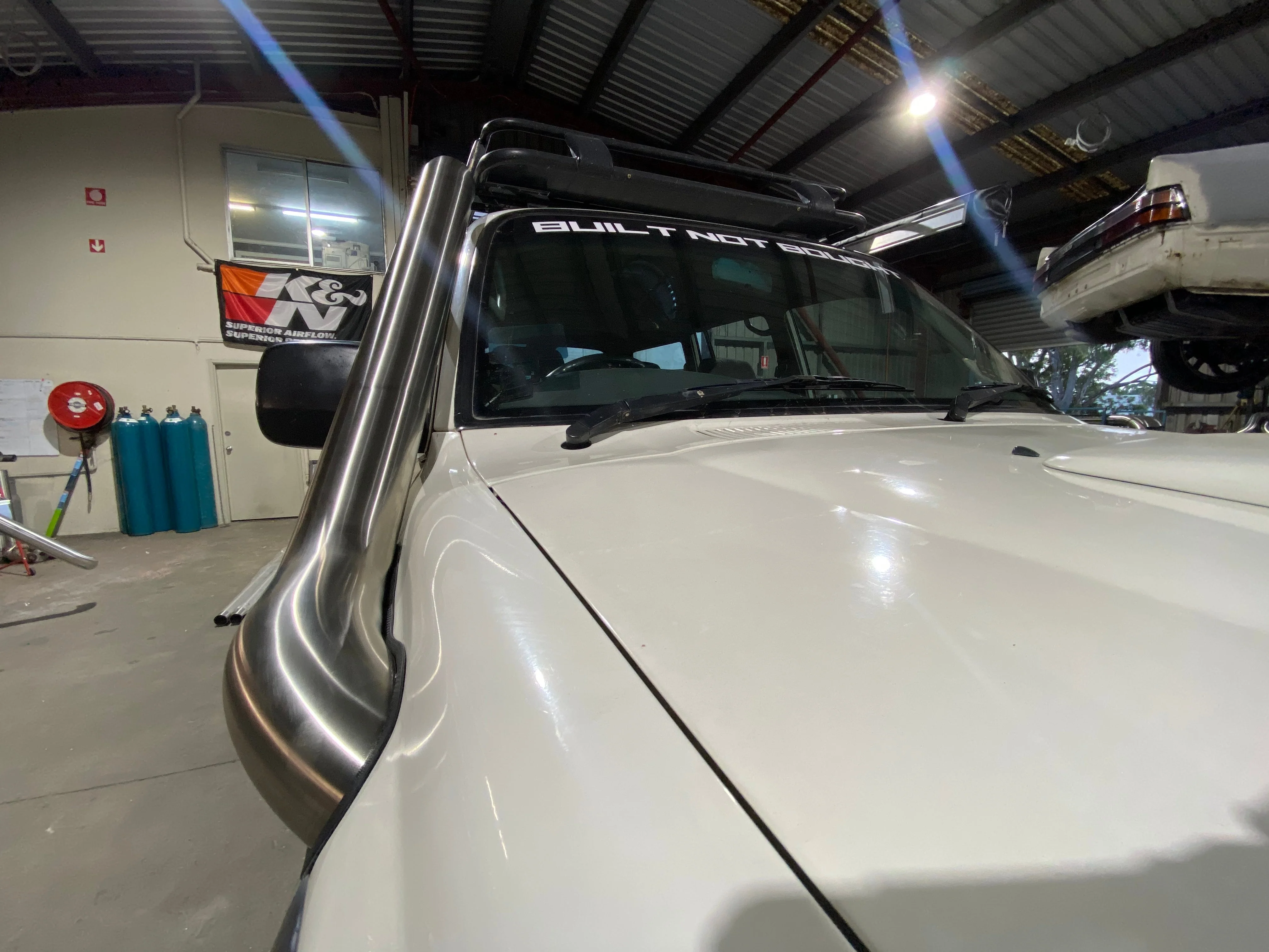 Toyota Landcruiser (1998-2006) 100/105 Series 4" Stainless Steel Snorkel Kit - Meredith Metalworks - Image 5
