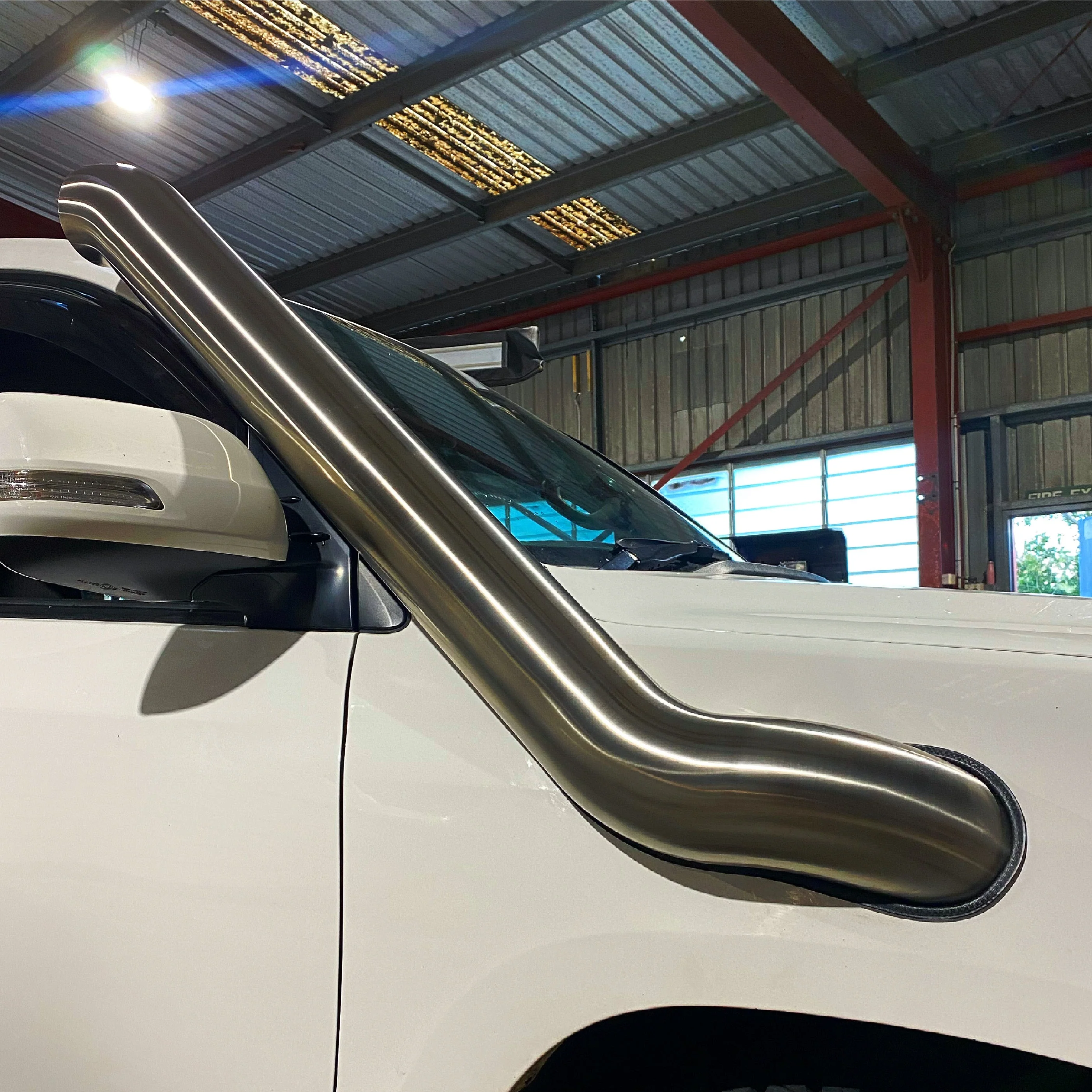 Toyota Landcruise (2007-2021) 5" 200 Series LandCruiser Stainless Steel Snorkel Kit - Meredith Metalworks - Image 4