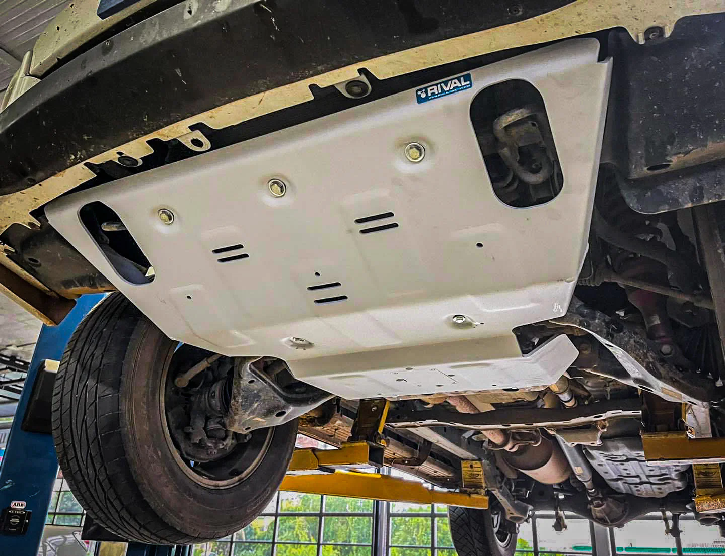 Toyota Hilux (2005-2015) Aluminium Engine Underbody Armour Toyota Hilux 2005-2015 / Fortuner 2011-2015 - Image 5