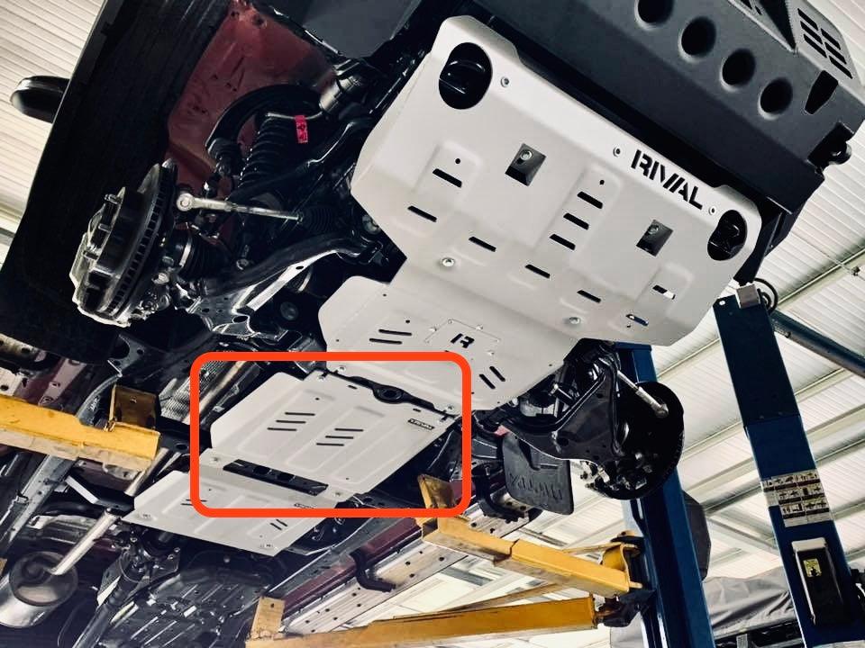 Toyota Hilux (2015-2024) Aluminium Transmission Underbody Armour Toyota Hilux 2015-On / Toyota Fortuner 2015-On - Image 2