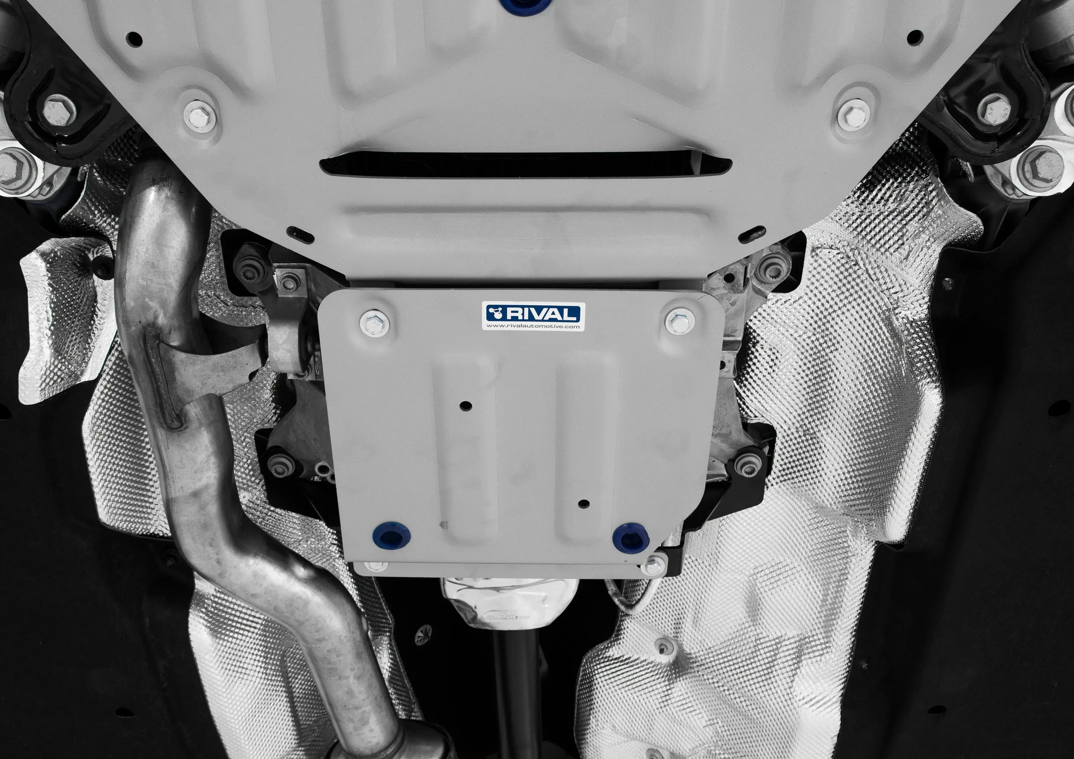 Aluminum Transfer Case Protection Plate - Volkswagen Touareg 2018-; 3 L. / Gasoline; 2 L. / Gasoline; 3 L. / Diesel