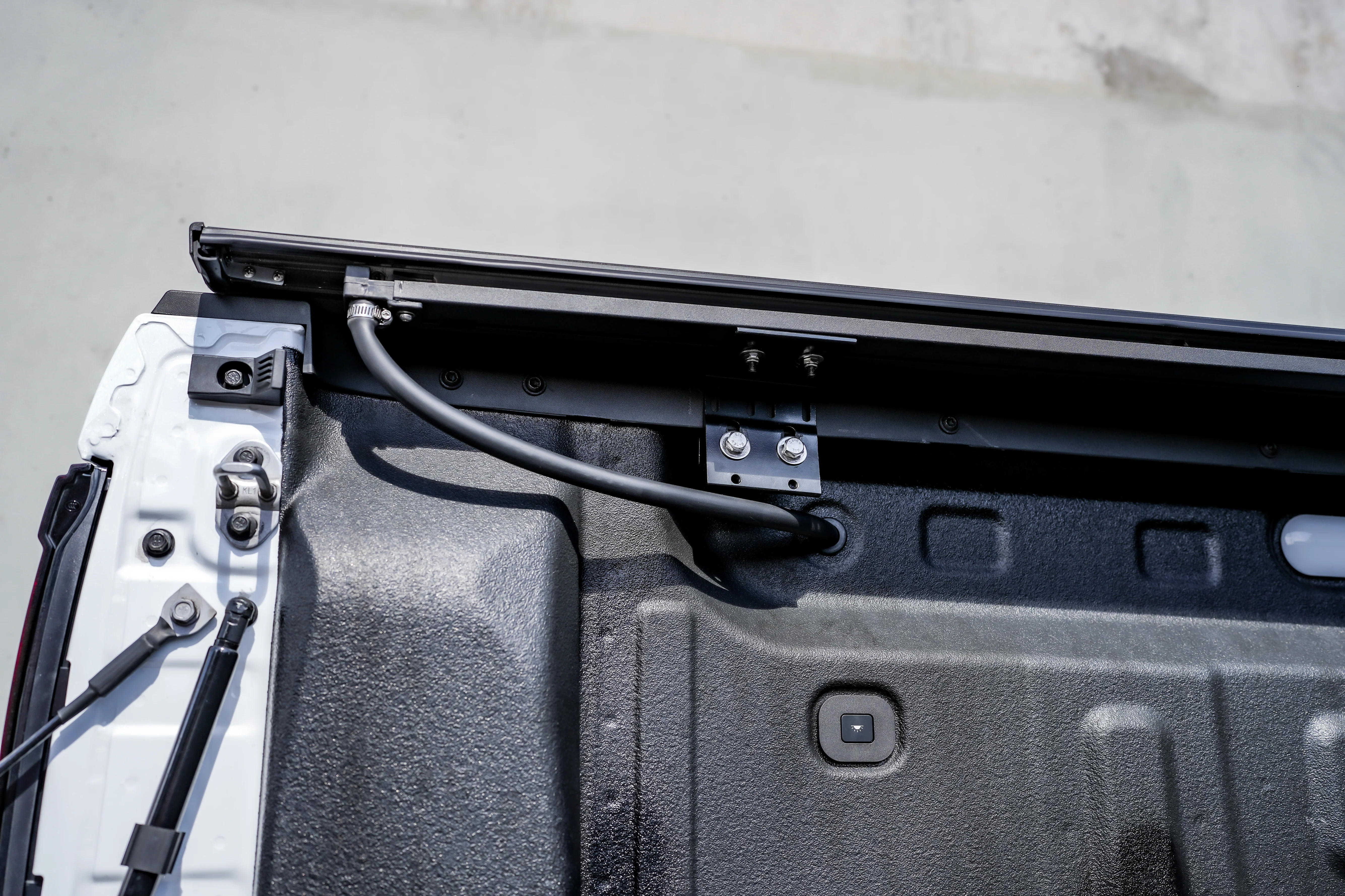 BYD Shark 6 (2024-2030) Ozroo Manual Rollercover - Image 4