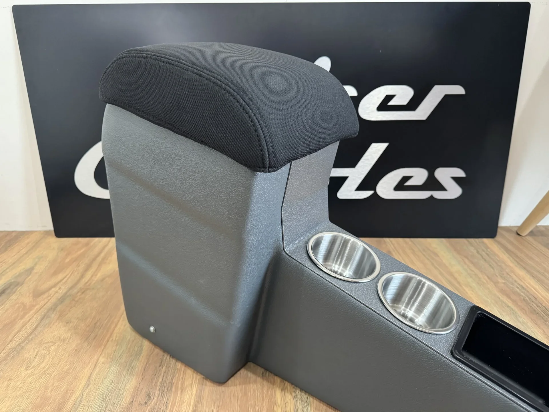 Centre Console Lid Cover to suit Cruiser Consoles - Image 2