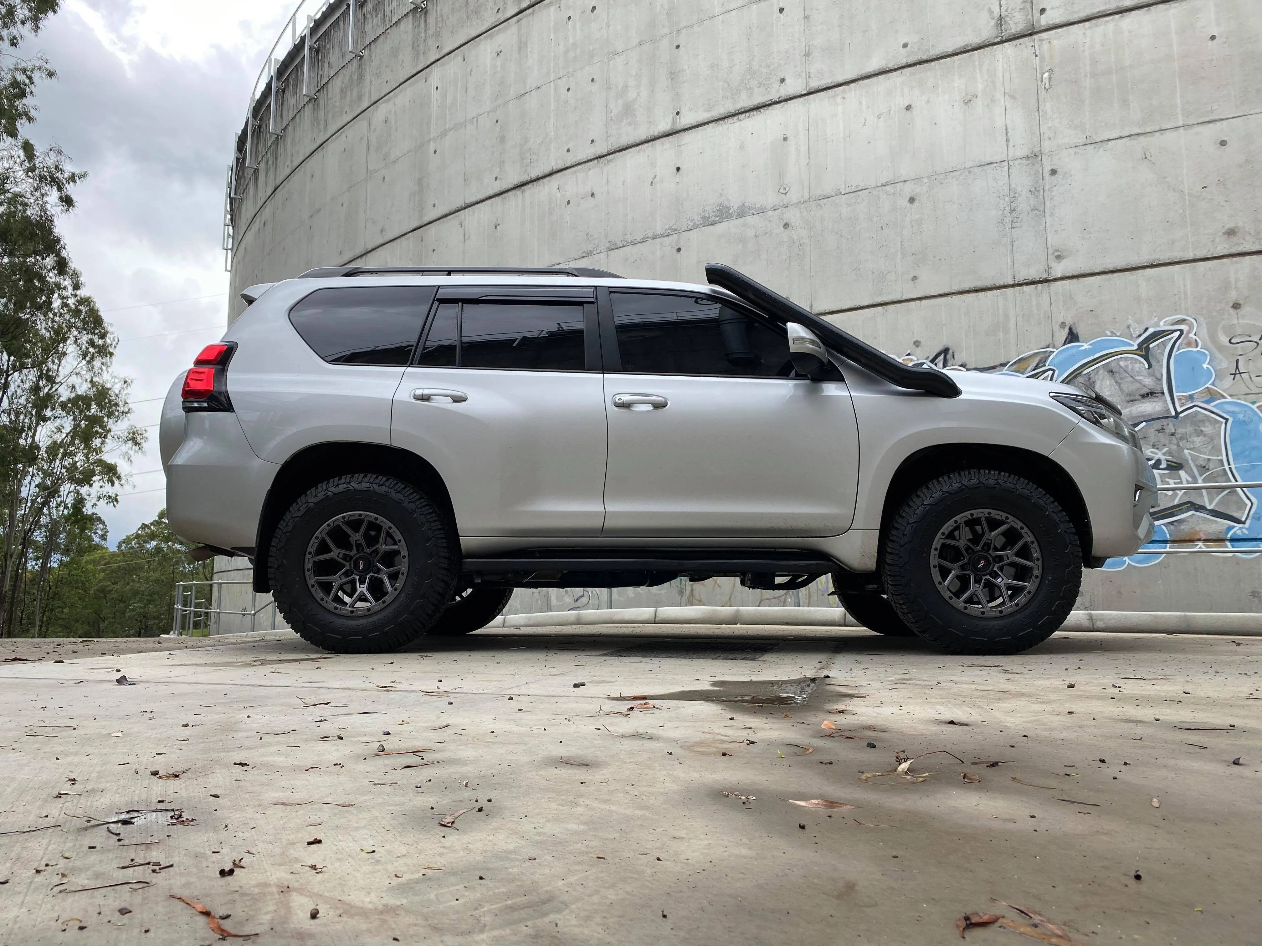 Toyota Prado (2009-2022) 150 Series LandCruiser Prado TWIN 4" Stainless Steel Snorkel Kit - Meredith Metalworks - Image 4