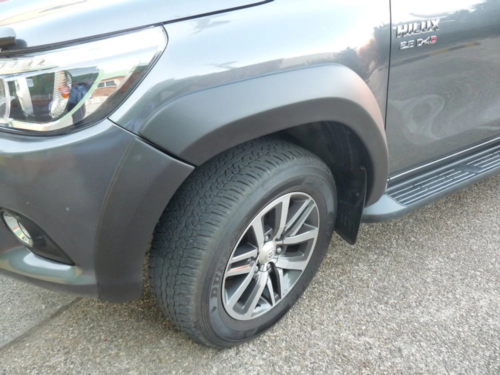 Toyota Hilux (2015-2023) EGR AUTO EGR Fender Flares - Toyota Hilux 2015-2018 - Image 5