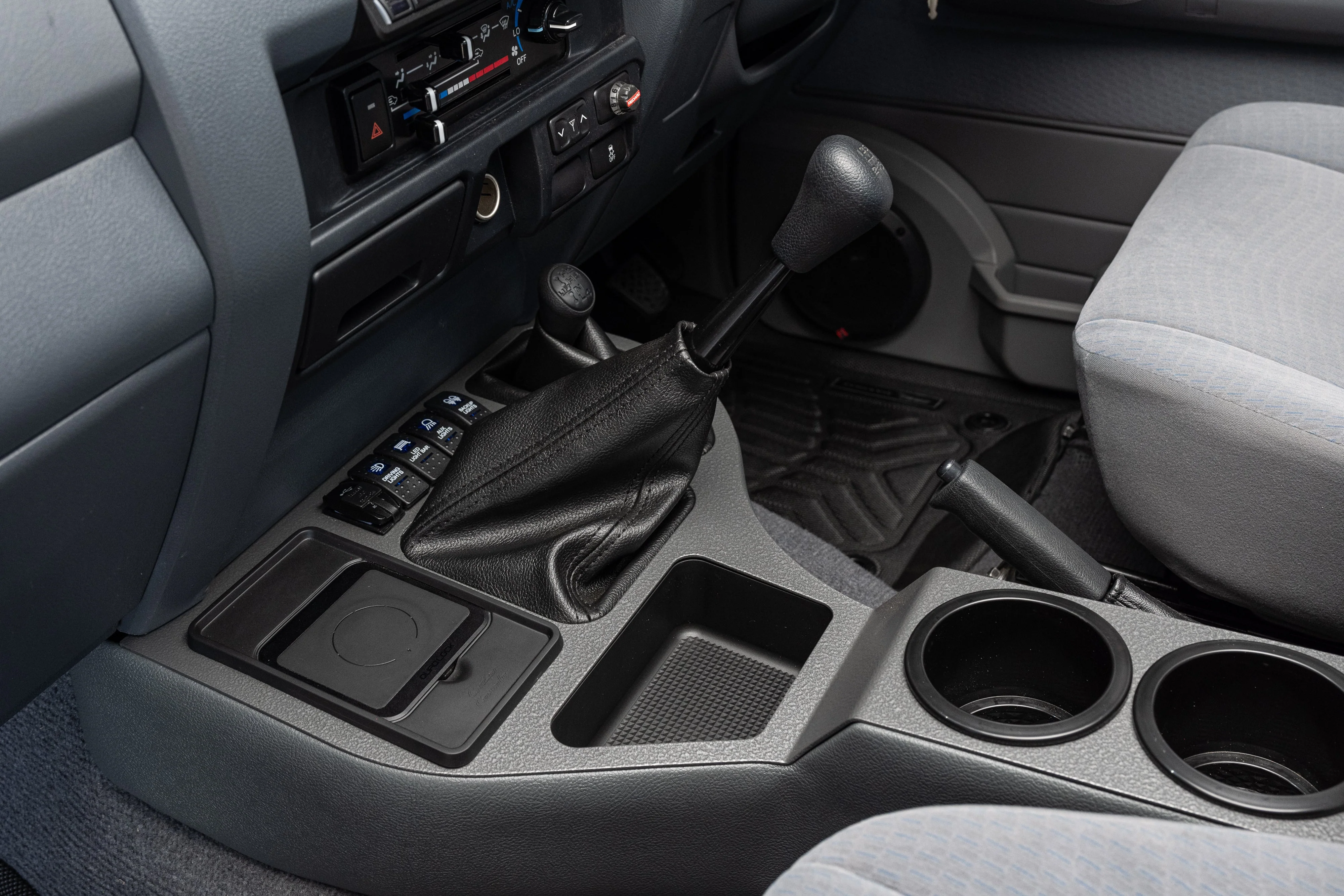 Toyota Landcruiser (2002-2025) 70 Series Full Length Centre Console – with Universal Wireless Phone Charger - Image 3
