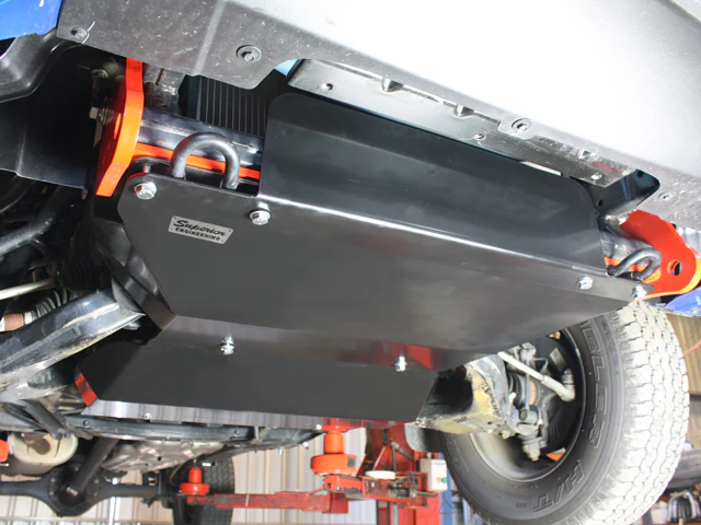 Isuzu D-max (06/2012-06/2019) Superior Engineering Superior Engine/Diff Guard Suitable For Holden Colorado RG/Isuzu D-Max 2012-20 (Each)-Bash Plate Kit - SUP-HOLRG-UDG