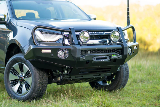 Isuzu D-Max (9/2019+) MY20 Deluxe Commercial Bull Bar - BBCD074 - Image 2
