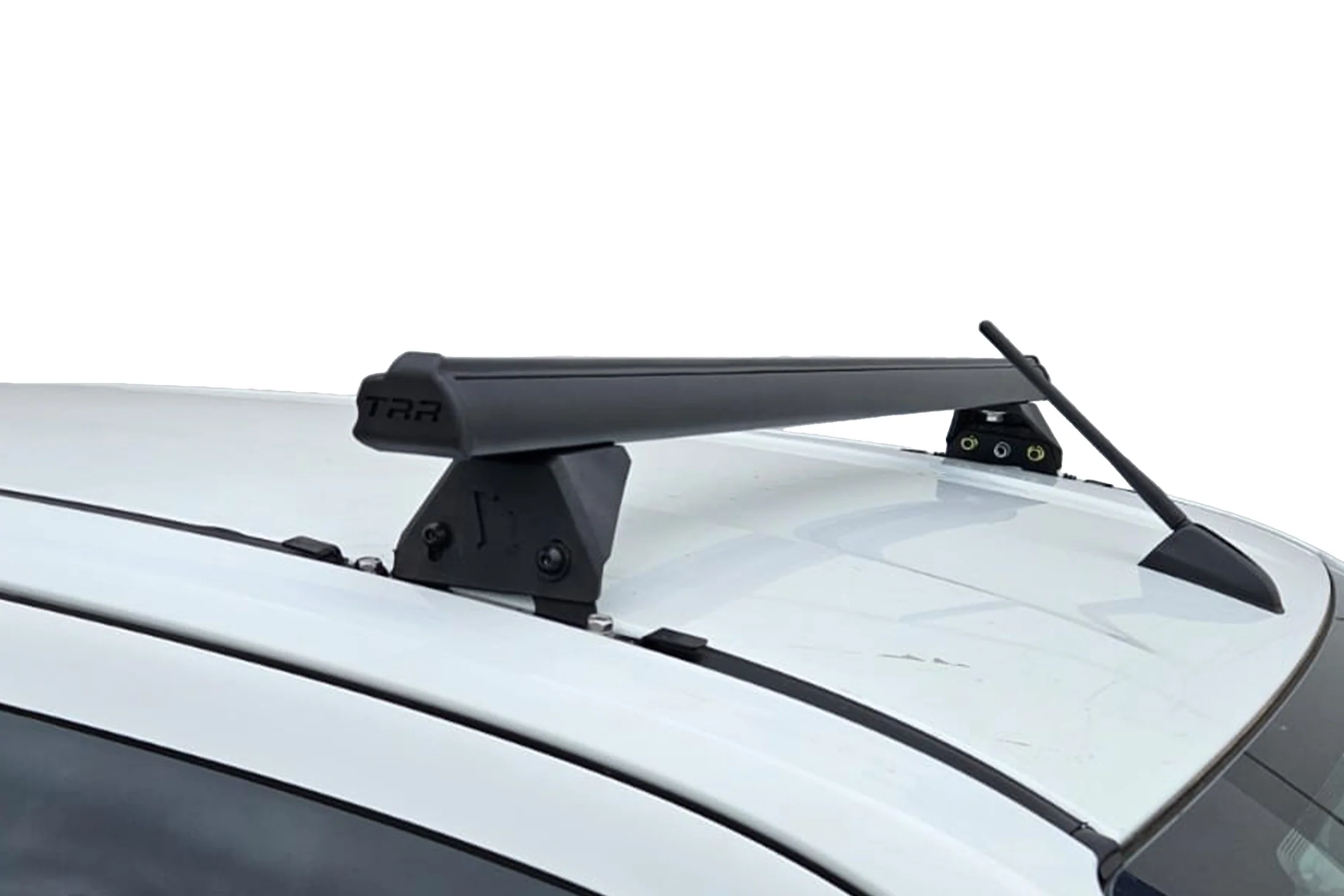 Isuzu D-max Extra Cab (2020 – Current) Trademax Crossbars x 2 Wedgetail - Image 3