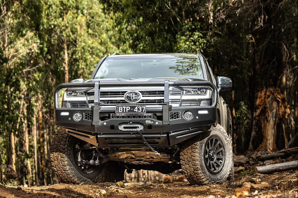 Landcruiser 300 Series (2021+) Ironman Premium 60mm Tube Bull Bar - BBP090 - Image 2