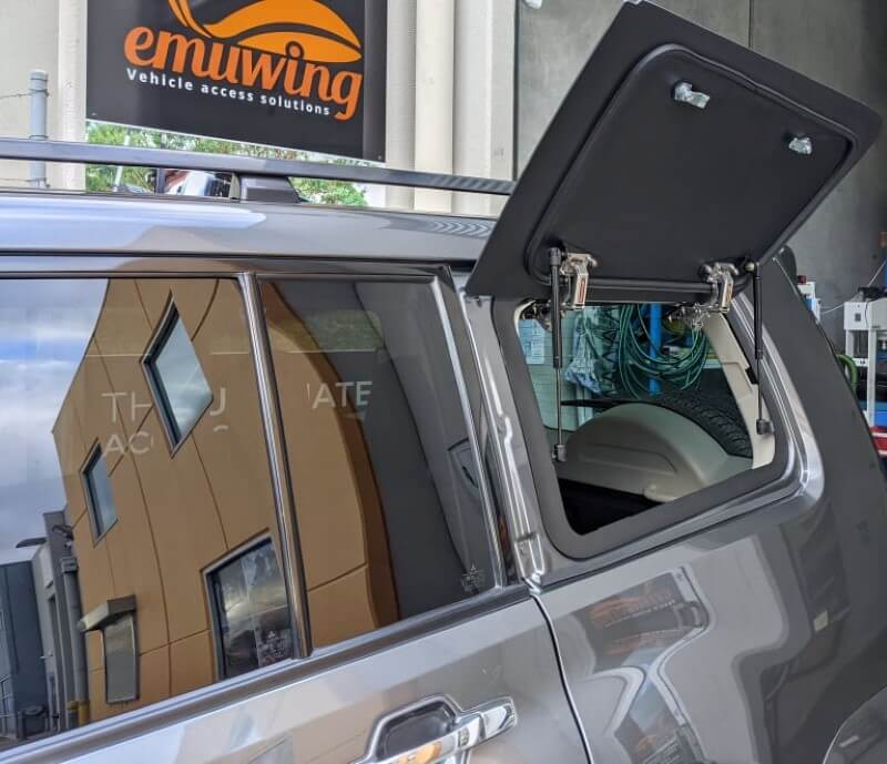 Mitsubishi Pajero Gen4 (2006-2021) NS, NT, NW, NX Gullwing Window – Emu Wing - Image 2