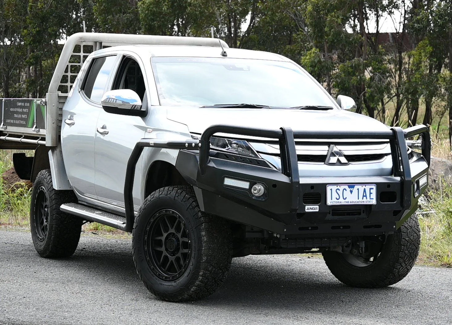 Mitsubishi Triton (2018-2023) MR Jungle 4x4 Commercial Bull Bar
