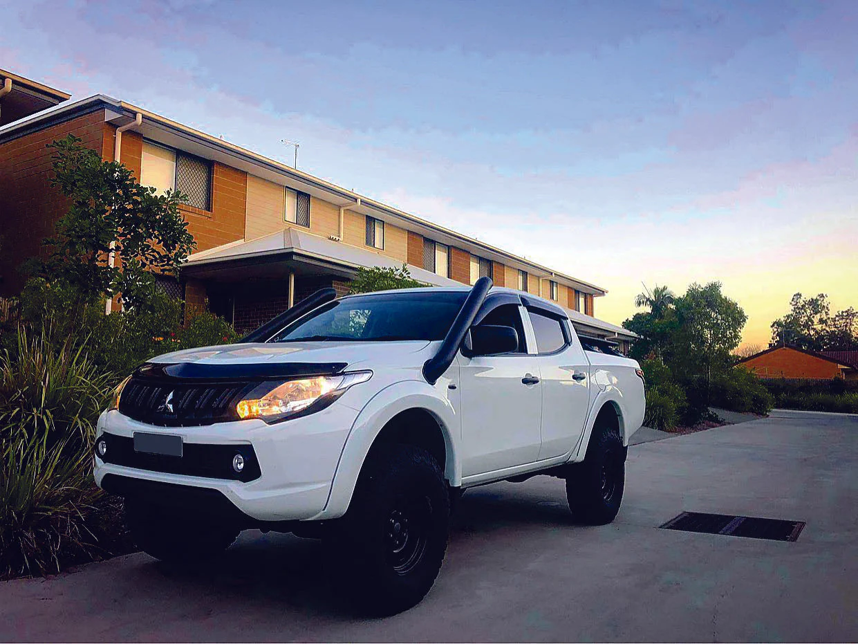 Mitsubishi Triton (2015- 2018) MQ 4" Stainless Steel Snorkel Kit - Meredith Metalworks - Image 4