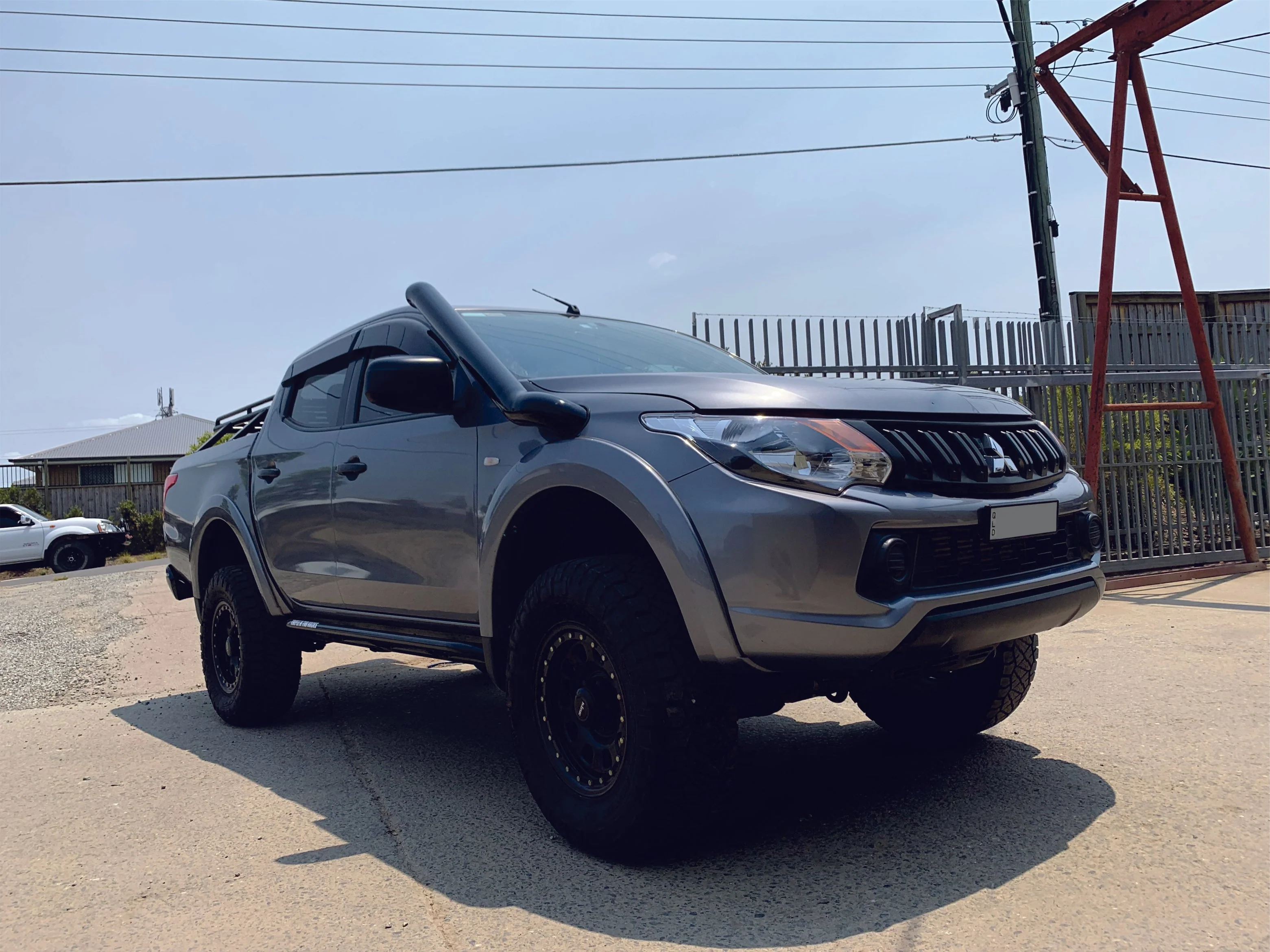 Mitsubishi Triton (2015- 2018) MQ 4" Stainless Steel Snorkel Kit - Meredith Metalworks - Image 5
