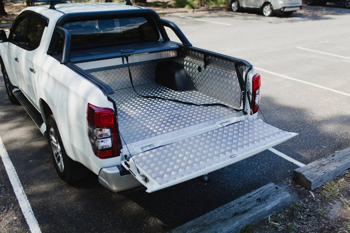 Ssangyong Musso (2018-2026) MTR Roll Cover - Ssangyong Musso (Short Bed) 2018+ - Image 3