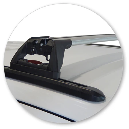 Nissan Navara (2021-2023) (D23) Dual Cab 4 Door Ute Mar 2021 - 2023 (Naked Roof) Aero FlushBar Yakima Roof Rack