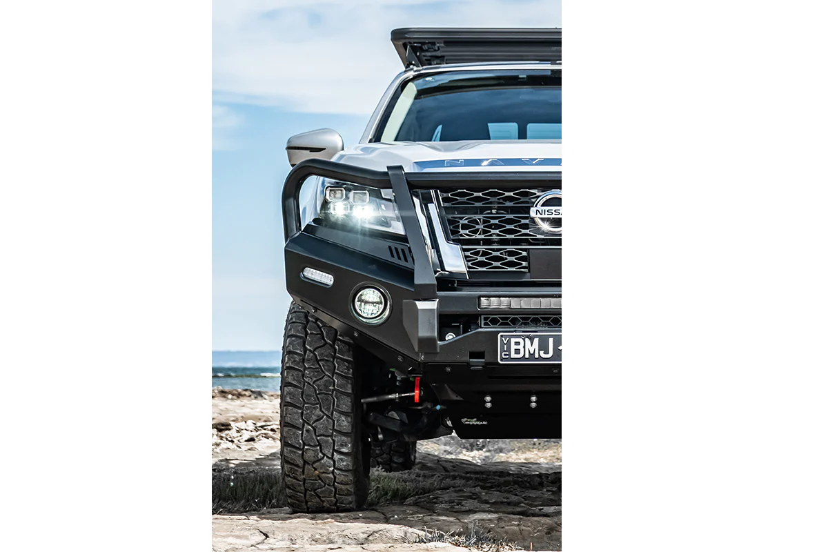 Nissan Navara (2021+) NP300 Premium Deluxe Bull Bar - BBP082 - Image 4