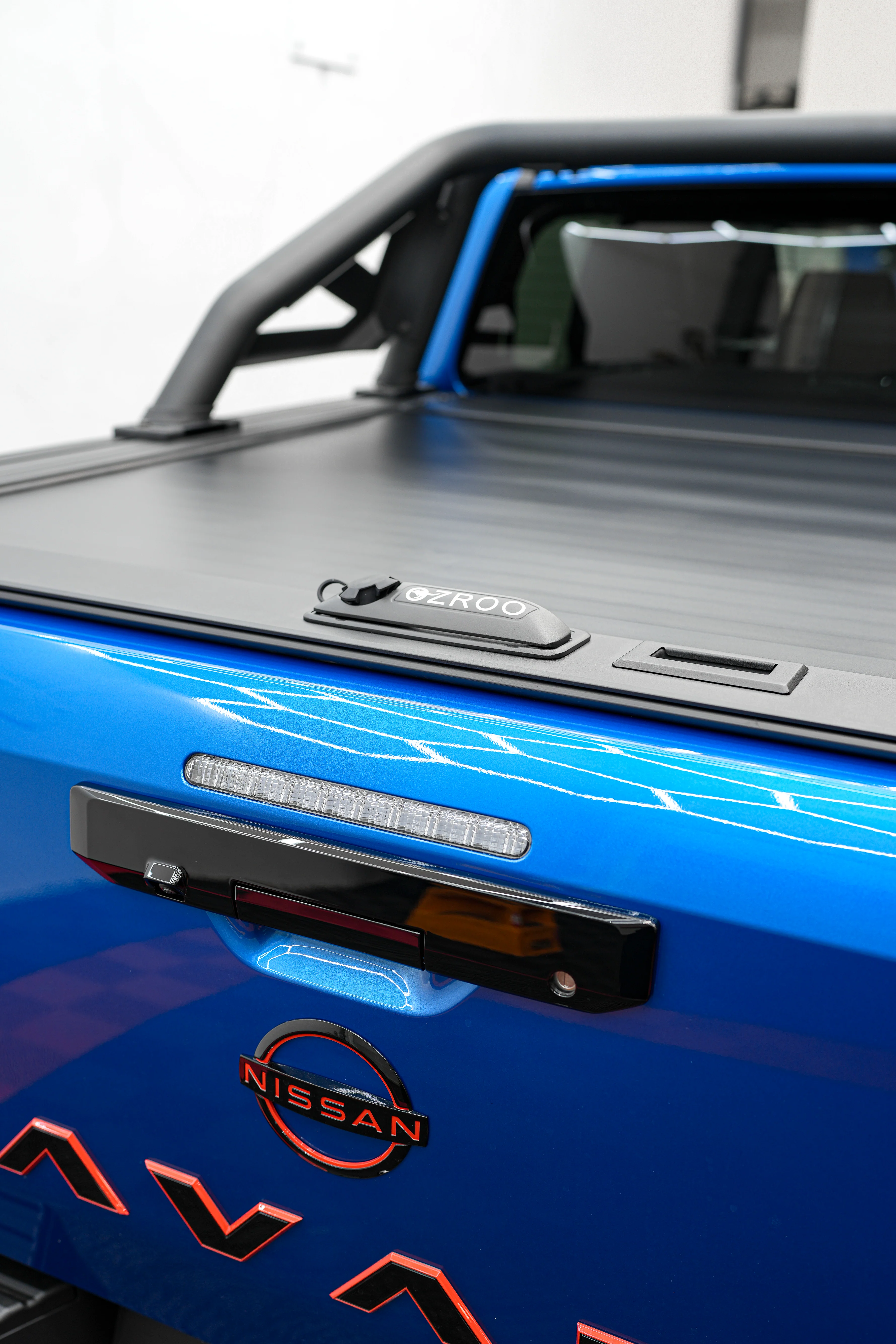 Nissan Navara (2026-2030) D27 New Generation Ozroo Manual Rollercover - Image 21