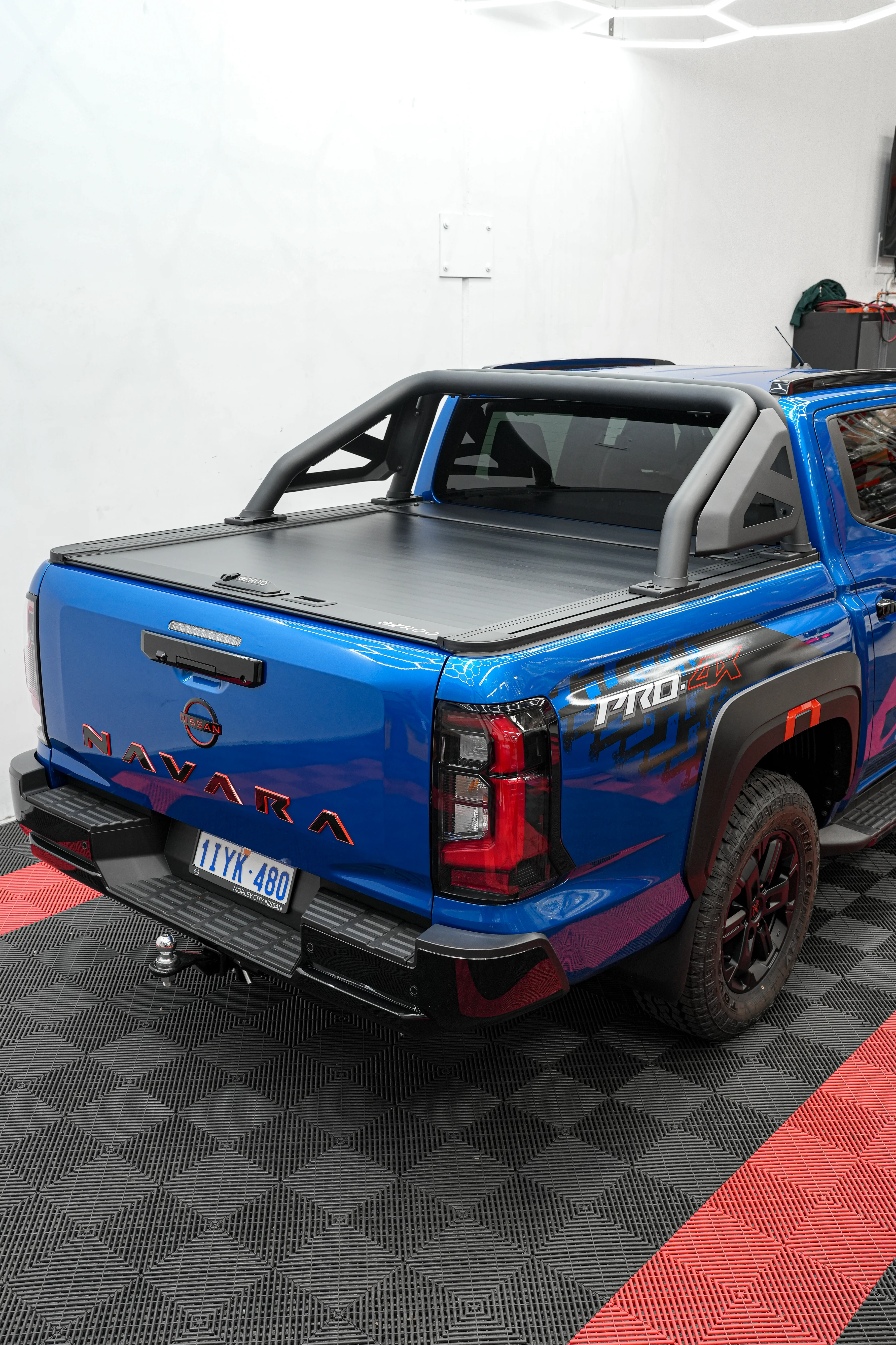 Nissan Navara (2026-2030) D27 New Generation Ozroo Manual Rollercover - Image 5