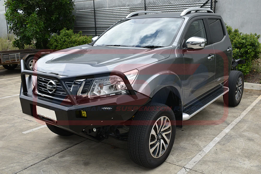Nissan NAVARA (2015-On) NP300 Ambush Triple Hoop Bullbar - Image 4