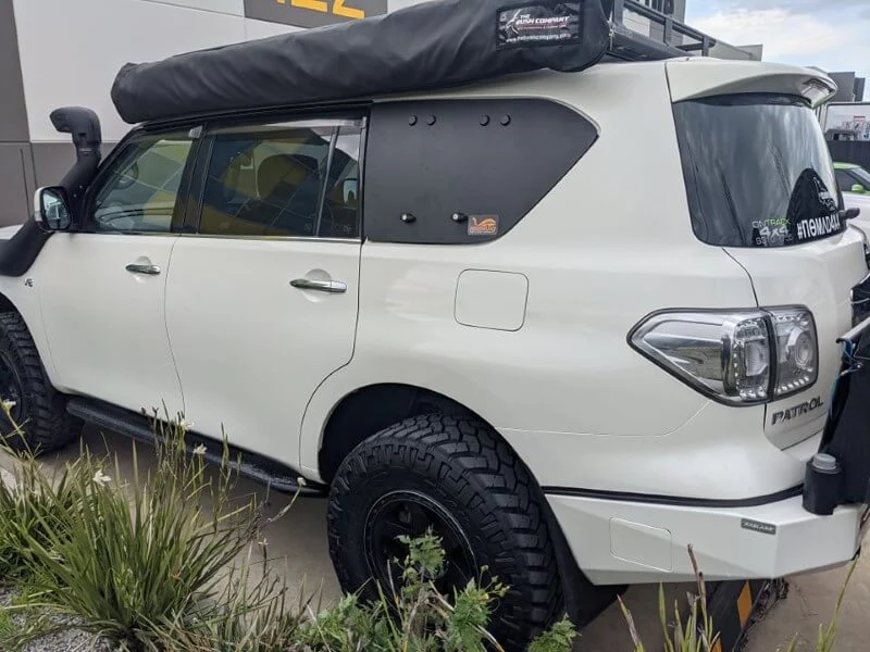 Nissan Patrol (2015-2025) Y62 Patrol – Present Gullwing Window - Image 6
