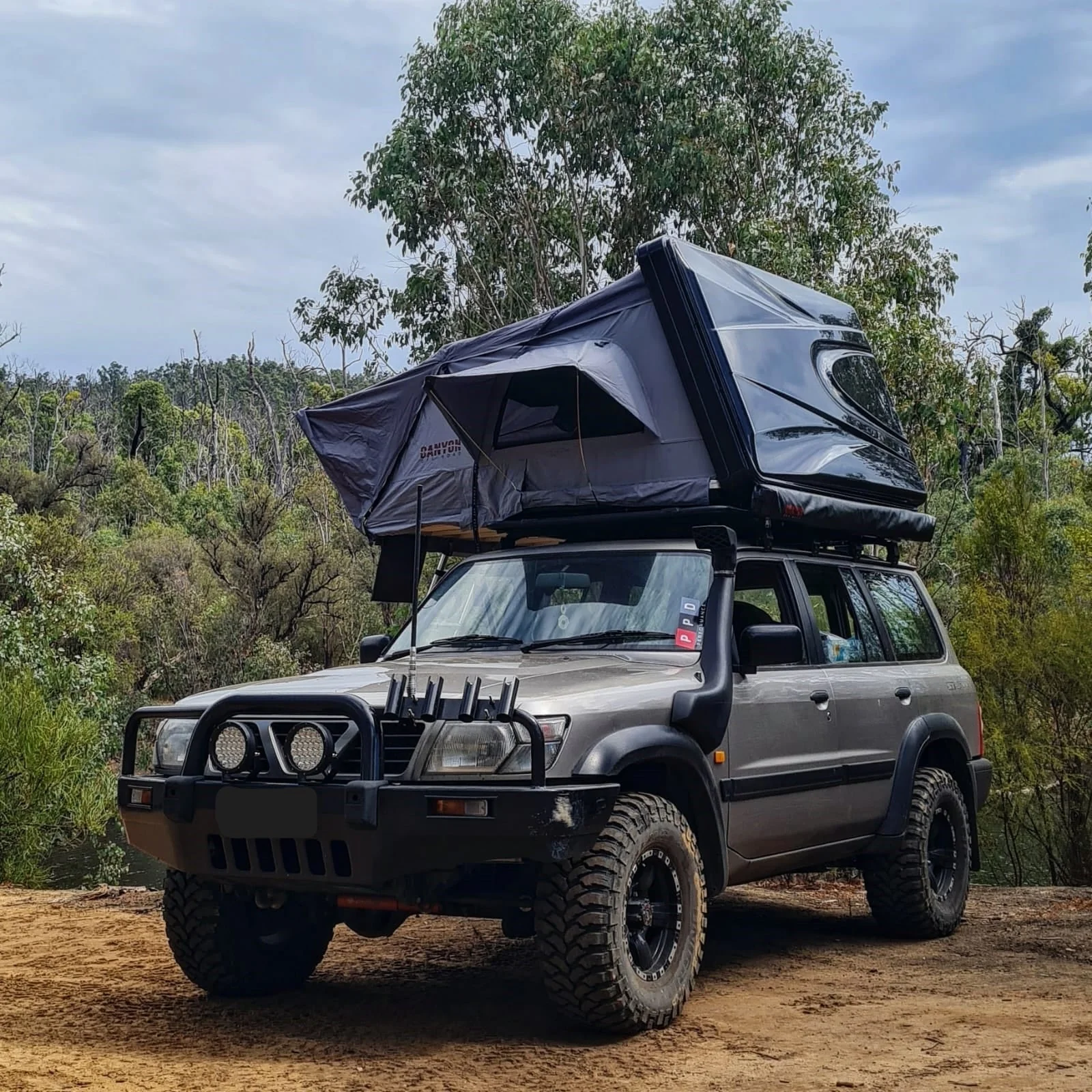 Rooftop/ Tubrack/ Rollercover Package - 2 Person Hard Shell Tent - Image 10
