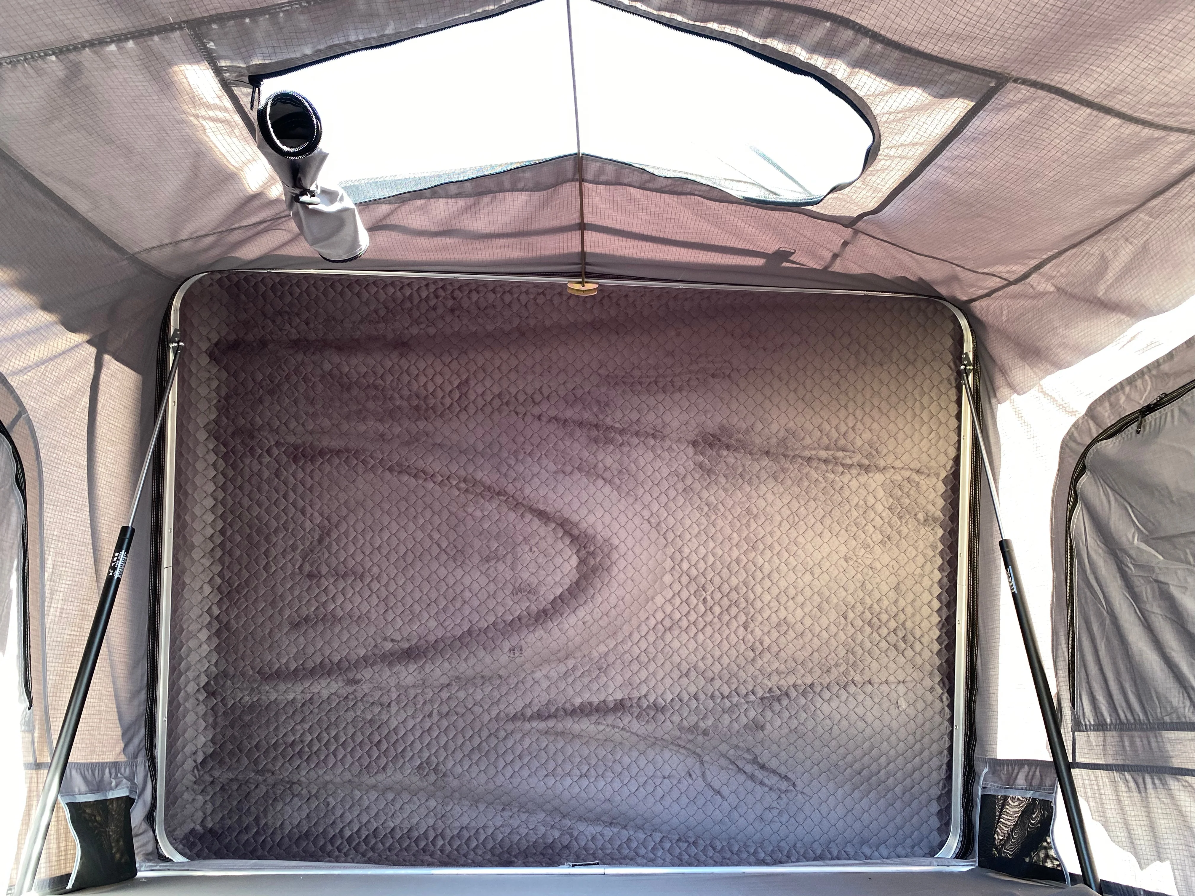 Rooftop Tent & Tubrack Package - 2 Person Hard Shell Tent - Image 18