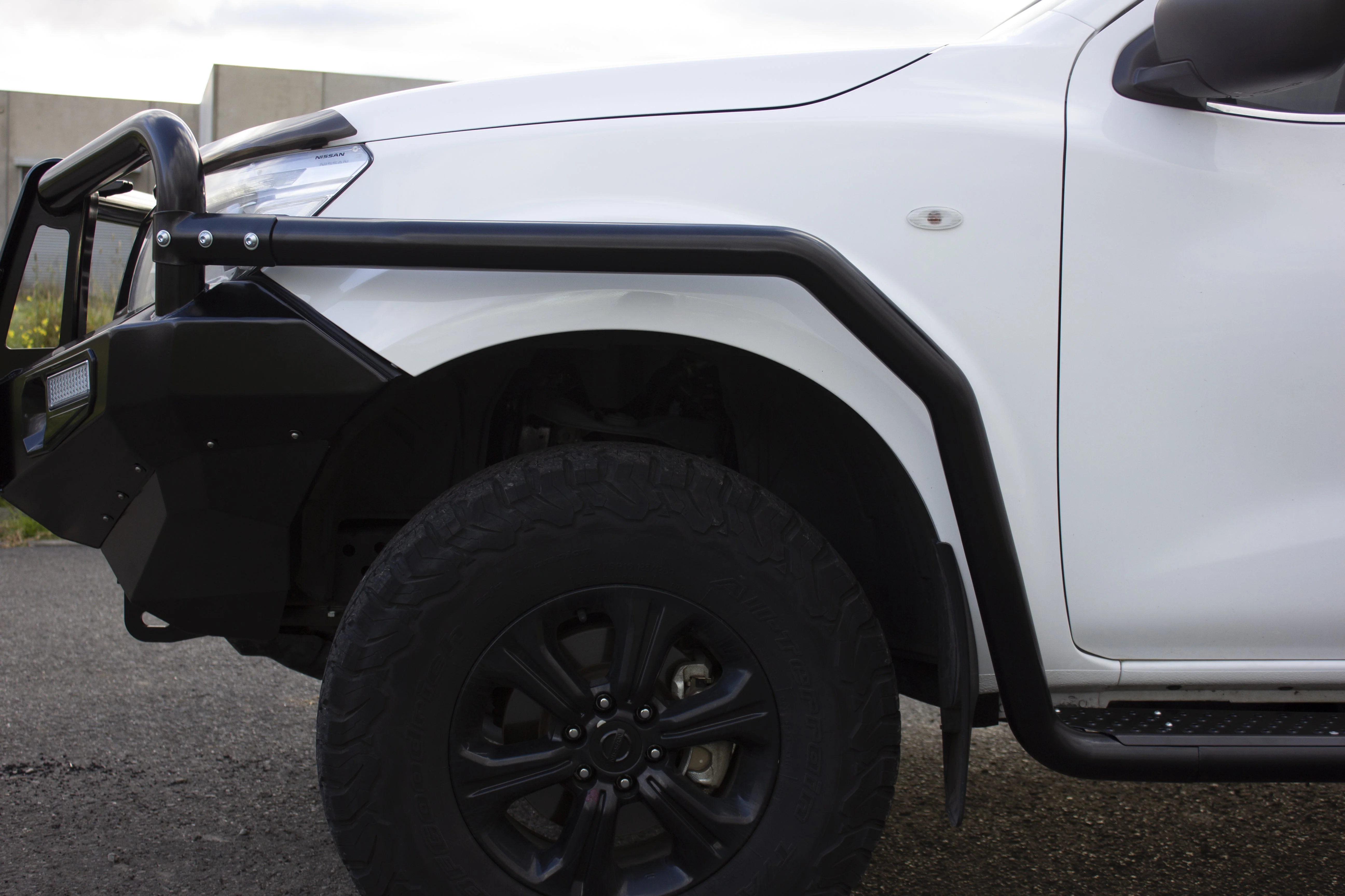 Nissan Navara (2015-2025) Jungle 4x4 Commercial  NP300 Side Rails - Image 2