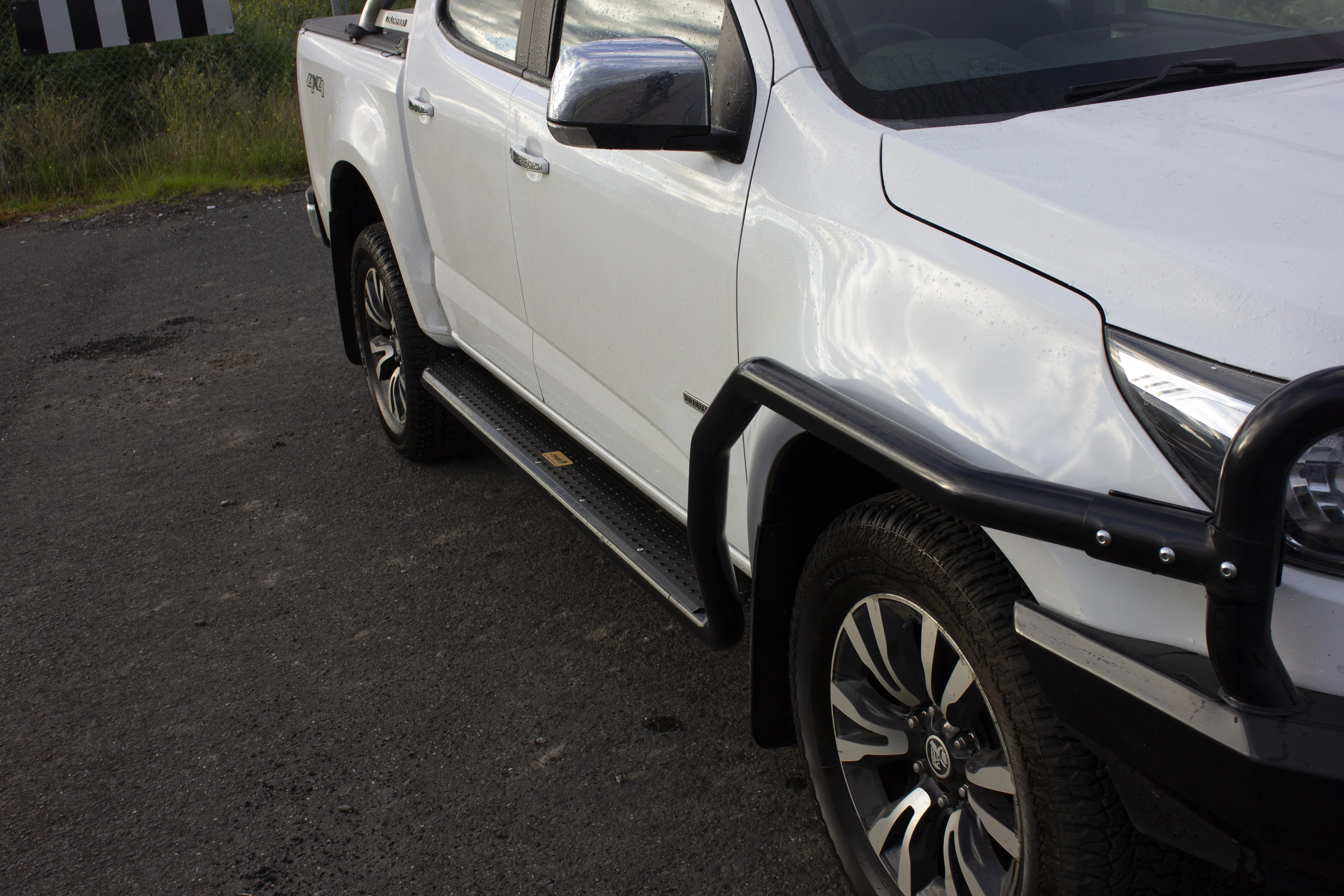 Holden Colorado (2016-2019) RG Jungle 4x4 Side Steps - Image 3