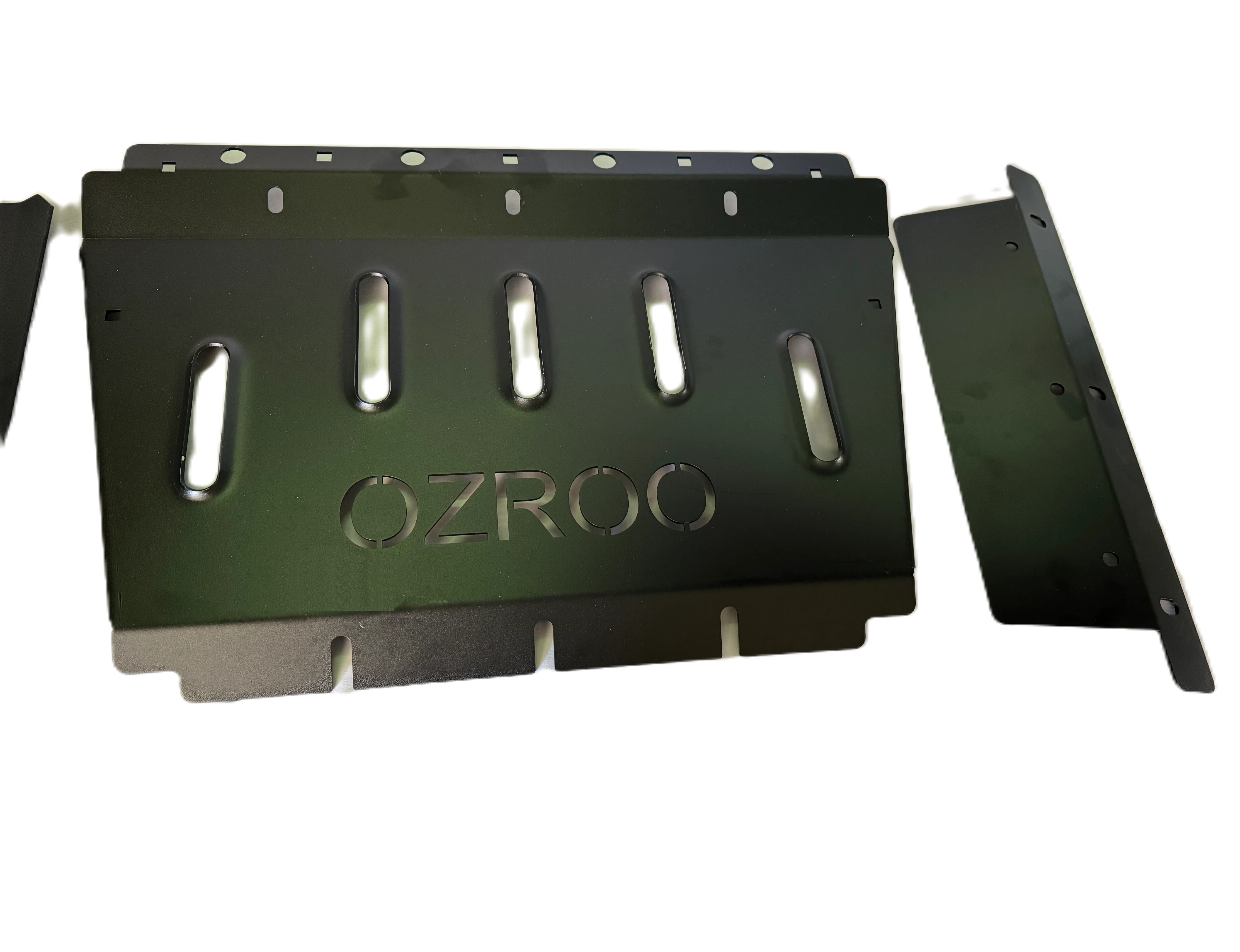 Toyota Landcruiser 200 Series (2012-2019) High Tensile Three Piece Steel Bash Plate - Image 3