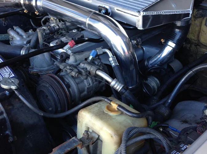 Toyota Landcruiser 60/61 Series CROSS COUNTRY 4x4 12HT Ultimate Intercooler Kit - Image 2