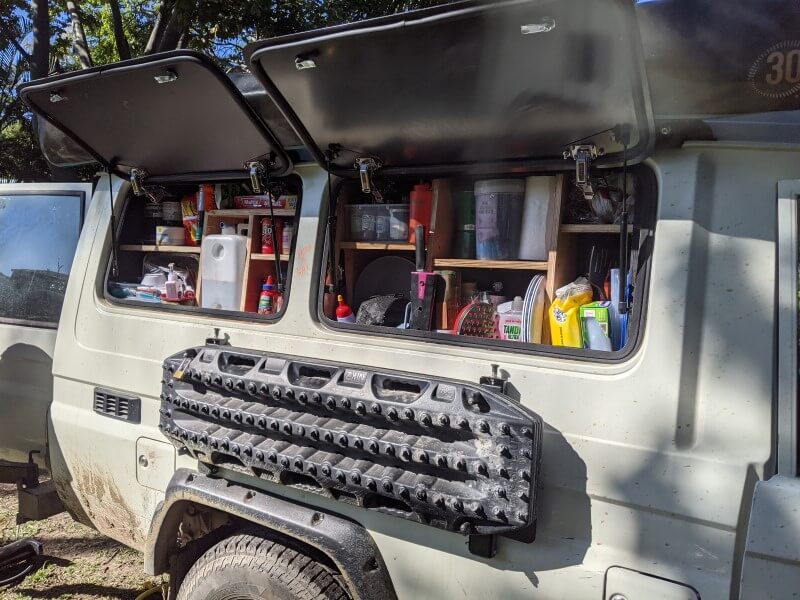 Toyota Landcruiser 75 & 78 series - Emu Wing (REAR/SIDE) Window Vehicle Access - Aluminium - Image 3