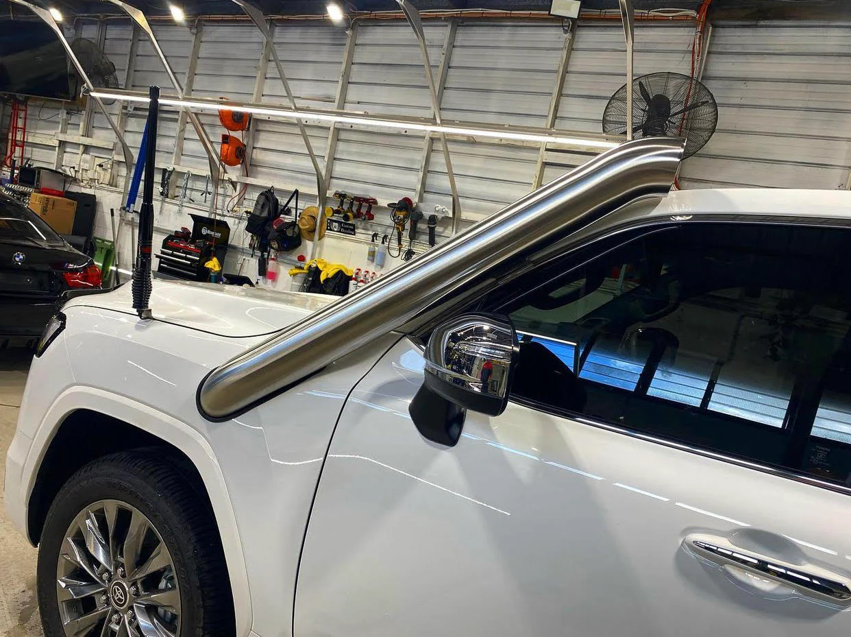 Toyota Landcruiser (2022-2025) TWIN 5" 300 Series LandCruiser Stainless Steel Snorkel Kit - Meredith Metalworks - Image 3