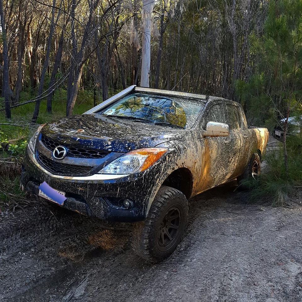 Mazda Bt-50 (2011-2020) TWIN UP/UR BT50 (2011-2020) 4" Stainless Steel Snorkel Kit - Meredith Metalworks