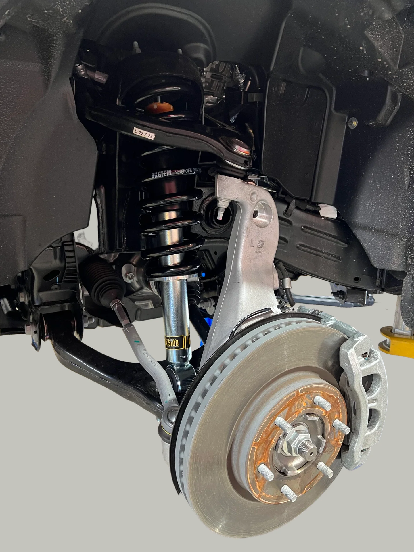 Volkswagen Amarok (2023+) 50mm suspension lift kit - Bilstein 5100 - Image 4